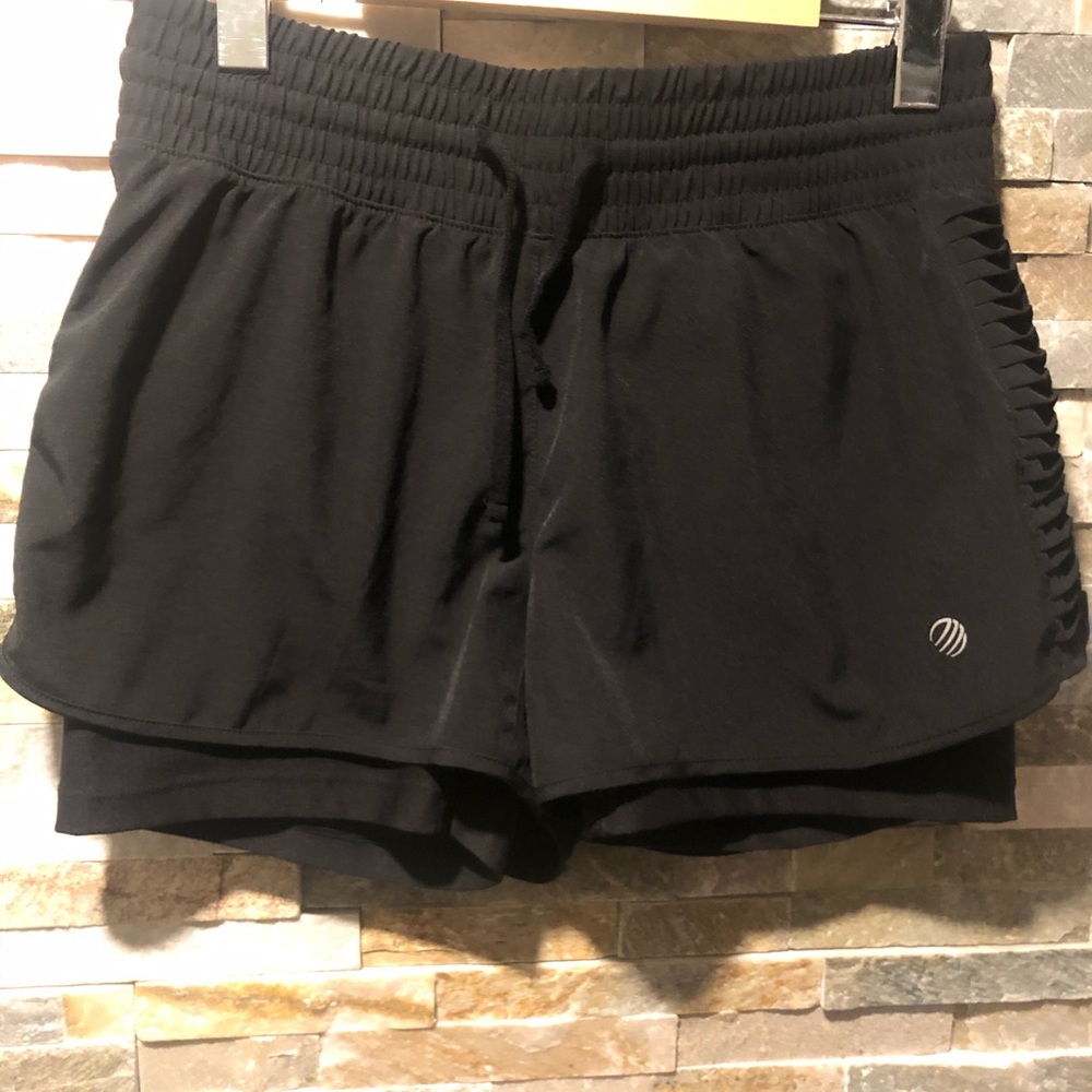 Women's training shorts